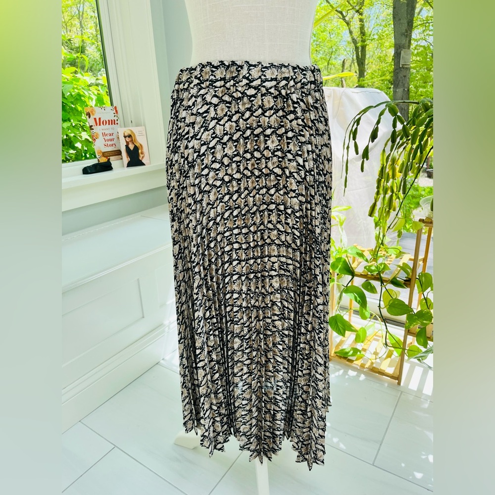 All in Favor pleated snake print skirt